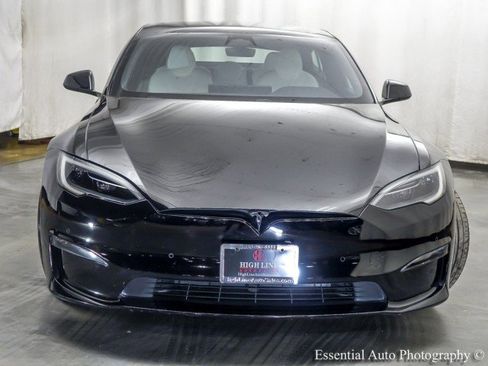 Used 2022 Tesla Model S Plaid image 6