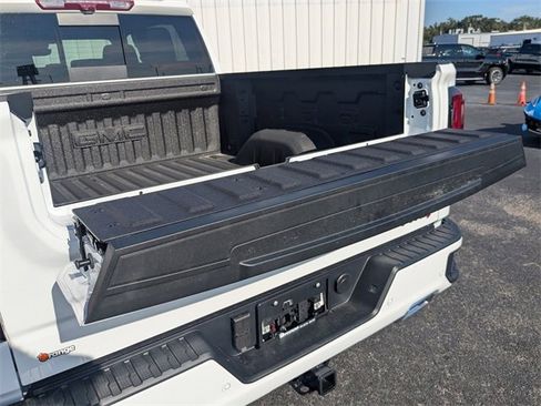 New 2026 GMC Sierra 1500 AT4 w/ AT4 Premium Package image 15