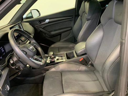 Used 2022 Audi SQ5 Premium Plus w/ Premium Plus Package image 16