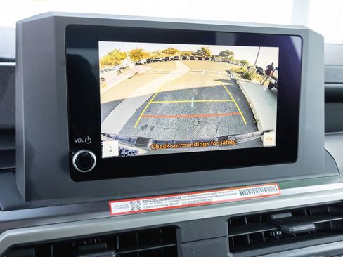 Certified 2025 Toyota Tacoma SR5 image 18