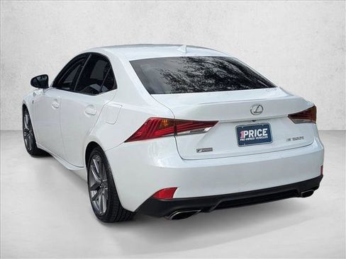 Used 2017 Lexus IS 200t image 8
