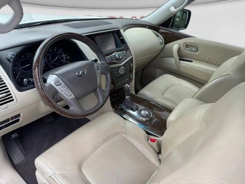 Used 2017 INFINITI QX80 2WD w/ Driver Assistance Package image 13