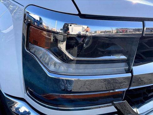 Used 2018 Chevrolet Silverado 1500 LT w/ All Star Edition image 26