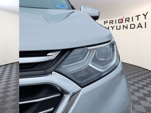Used 2019 Chevrolet Equinox Premier FWD image 8