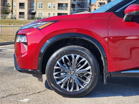 New 2026 Nissan Rogue Platinum w/ Platinum Premium Package image 6