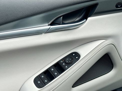 Used 2027 INFINITI QX60 Pure w/ Cargo Package FWD image 19