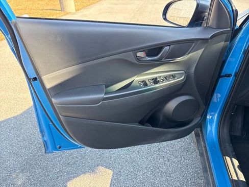 Used 2020 Hyundai Kona SEL image 15