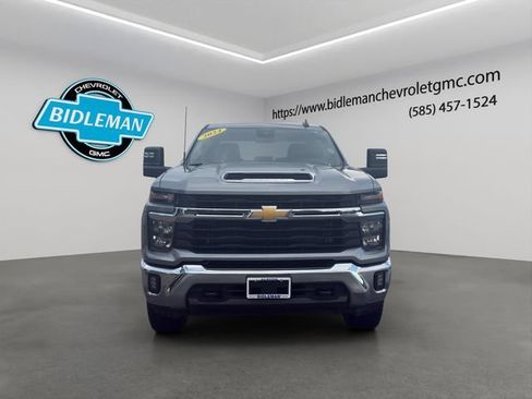 Used 2024 Chevrolet Silverado 2500 LT w/ All Star Edition AWD/4WD image 2
