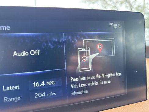 Used 2023 Lexus IS 300 300 w/ Comfort Package image 18