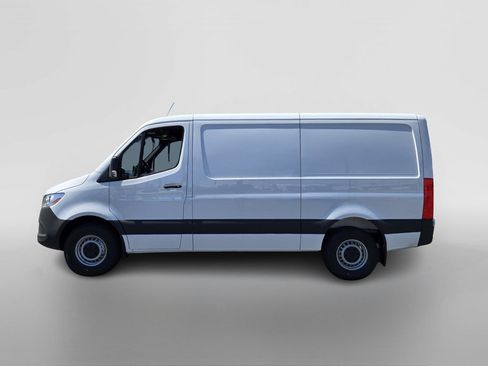 New 2025 Mercedes-Benz Sprinter 2500 image 2