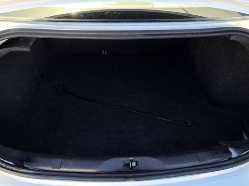 Used 2010 Nissan Sentra 2.0 FWD image 13