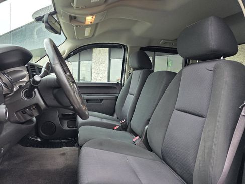 Used 2013 Chevrolet Silverado 2500 LT w/ Z71 Appearance Package image 2