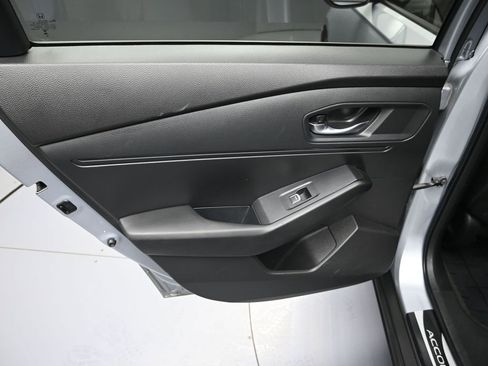 Used 2023 Honda Accord EX image 27