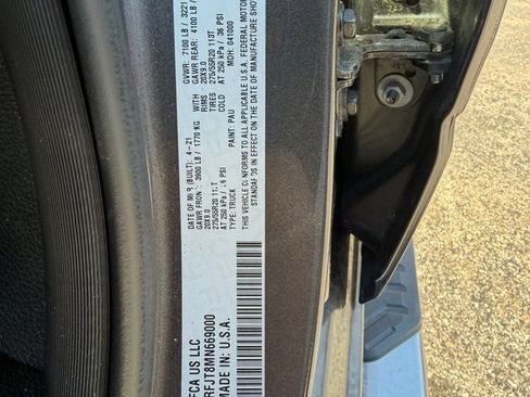 Used 2021 RAM 1500 Laramie AWD/4WD image 18