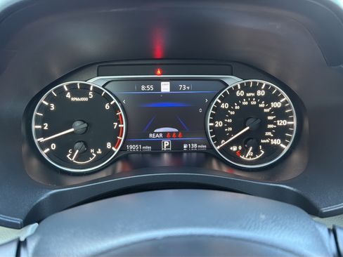 Used 2023 Nissan Altima 2.5 SL AWD/4WD image 17