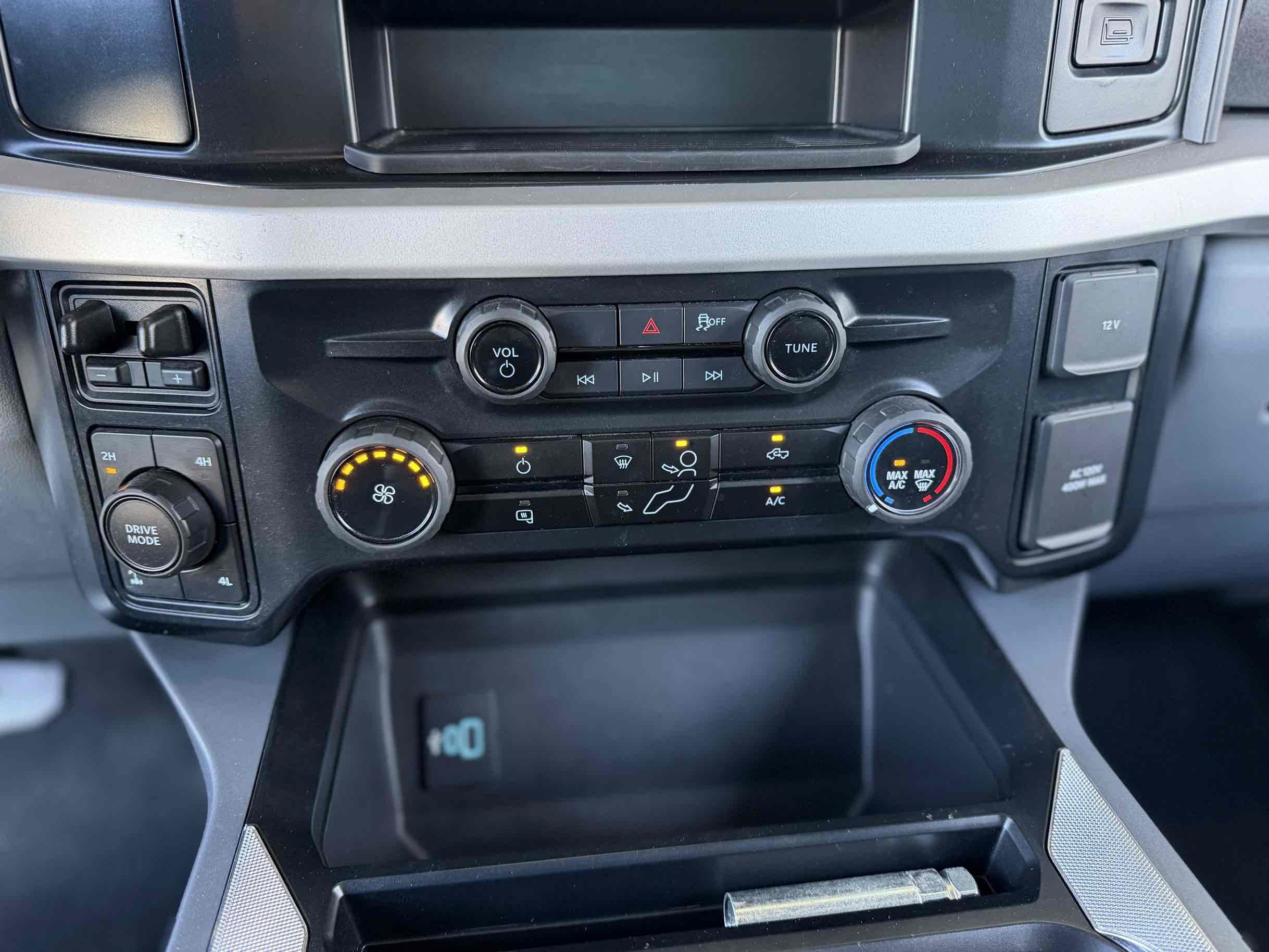 Used 2025 Ford F250 XLT w/ FX4 Off-Road Package AWD/4WD image 16