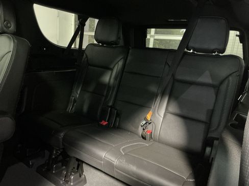 Used 2024 GMC Yukon XL Denali w/ Denali Reserve Package AWD/4WD image 25