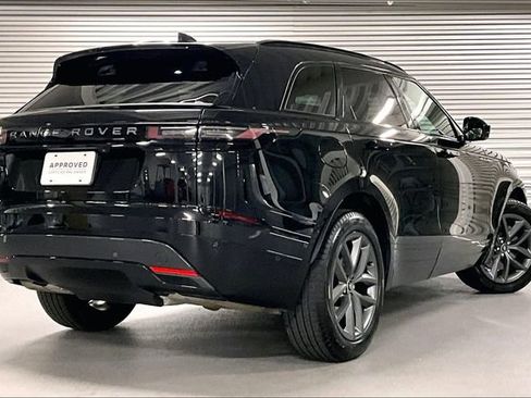 Certified 2026 Land Rover Range Rover Velar Dynamic SE image 13