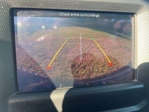 Certified 2020 Jeep Wrangler Unlimited Sahara image 28