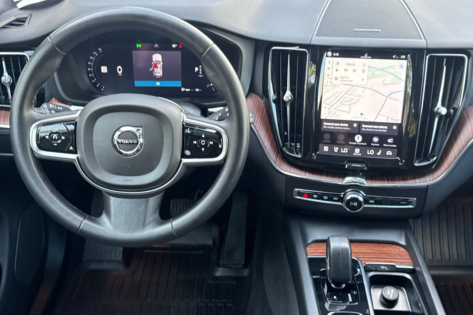 Certified 2023 Volvo XC60 B5 Plus w/ Protection Package Premier FWD image 16