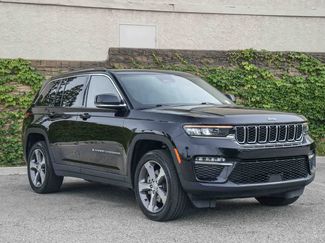 Used 2022 Jeep Grand Cherokee Limited 4xe AWD/4WD video 3