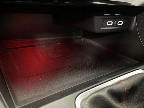 Used 2024 Volkswagen Jetta GLI 40th Anniversary Edition image 21