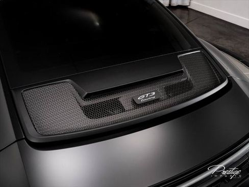 Used 2026 Porsche 911 GT3 RWD image 15