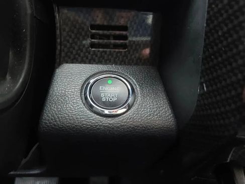 Used 2019 Ford F250 Lariat w/ Lariat Ultimate Package AWD/4WD image 36
