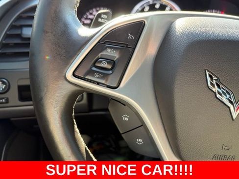 Used 2019 Chevrolet Corvette Stingray Coupe w/ 1LT RWD image 17