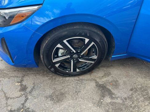 Used 2025 Nissan Sentra SV image 28