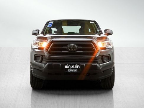 Used 2022 Toyota Tacoma SR image 8