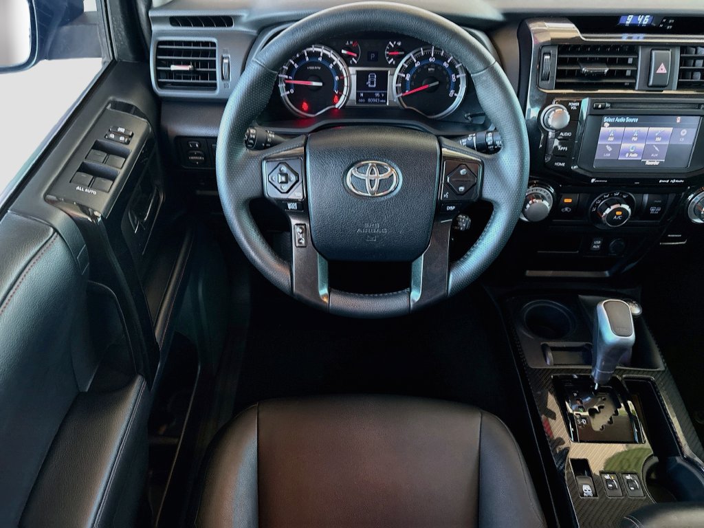 Used 2018 Toyota 4Runner TRD Off-Road Premium AWD/4WD image 10