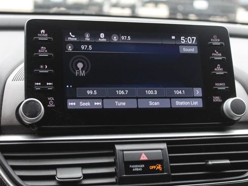 Used 2021 Honda Accord Sport image 19