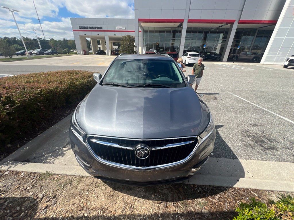 Used 2020 Buick Enclave Essence w/ Sound and Sites Package FWD image 1
