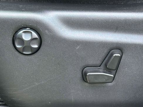 Used 2022 Dodge Durango GT image 16