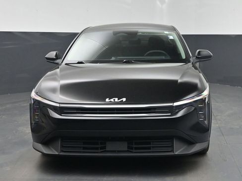 Certified 2025 Kia K4 LXS FWD image 6