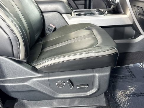 Used 2019 Ford F250 Platinum w/ Platinum Ultimate Package image 39