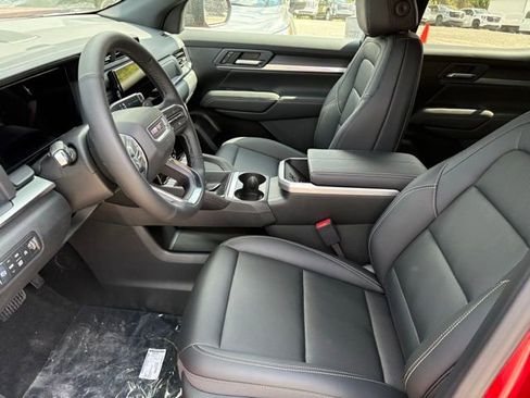 New 2026 GMC Terrain Elevation AWD/4WD image 4