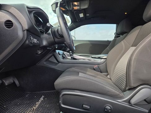 Used 2022 Dodge Challenger SXT w/ Blacktop Package image 11