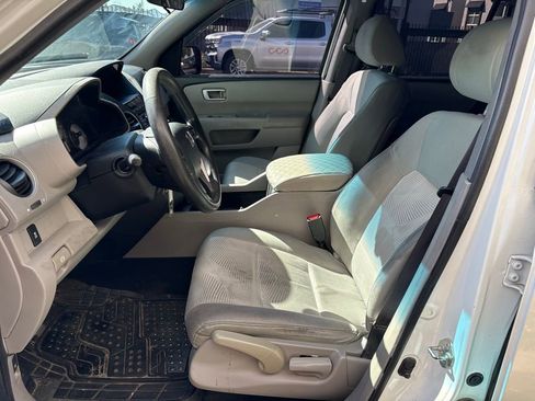 Used 2015 Honda Pilot LX image 9