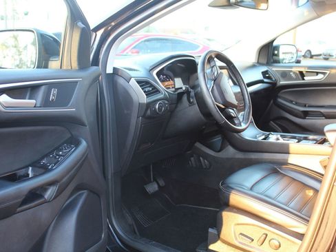 Used 2020 Ford Edge SEL AWD/4WD image 9