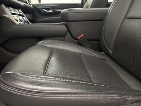 Used 2023 GMC Yukon Denali w/ Advanced Technology Package image 34