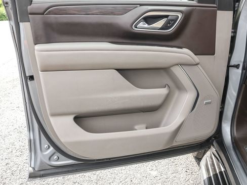 Used 2022 Chevrolet Tahoe LT w/ Luxury Package image 33