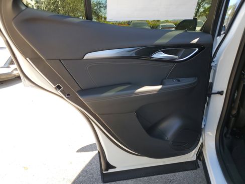 New 2026 Buick Envision Preferred image 8