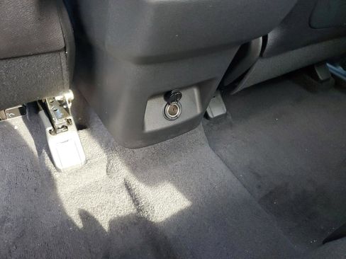 New 2025 Kia Telluride S image 22