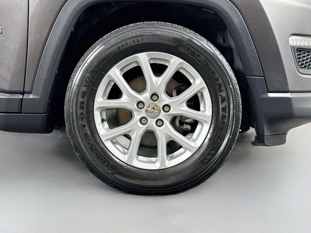 Used 2020 Jeep Compass Sport FWD image 38