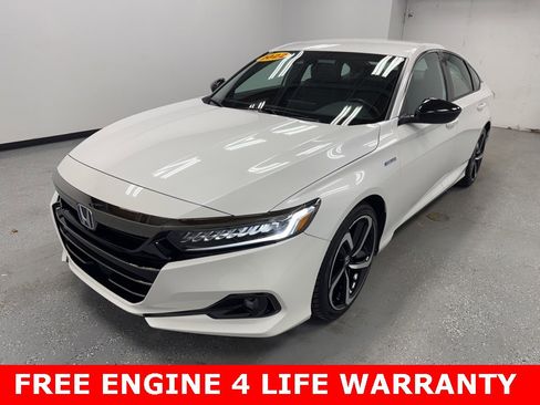 Used 2022 Honda Accord Sport image 1