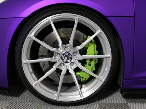 Used 2017 Audi R8 V10 w/ Carbon Exterior Package image 53