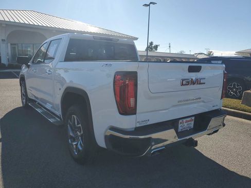 Used 2024 GMC Sierra 1500 SLT w/ SLT Premium Plus Package image 3