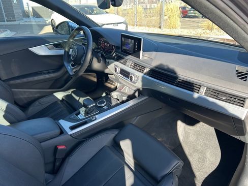 Used 2019 Audi S4 Premium Plus w/ Premium Plus Package image 34